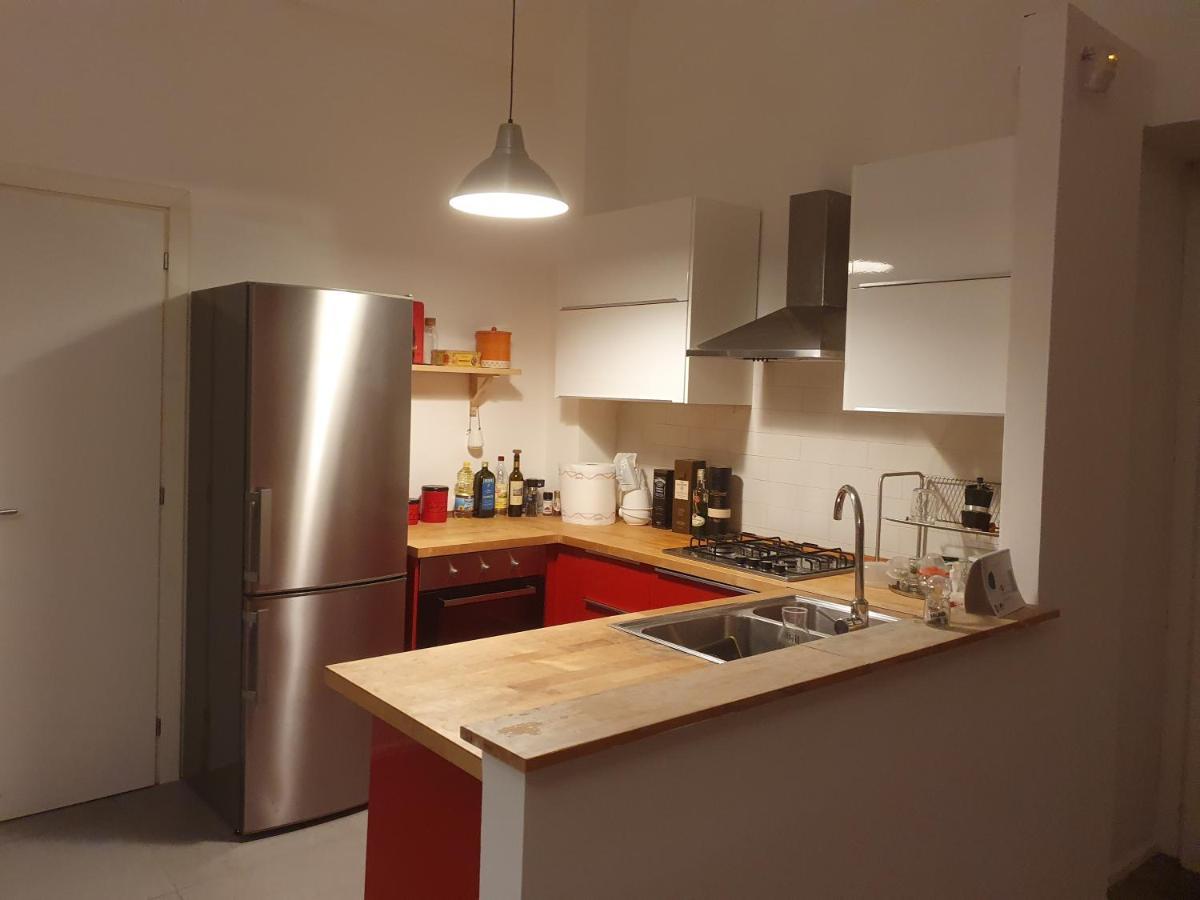 Vico Rooms Наполи Екстериор снимка