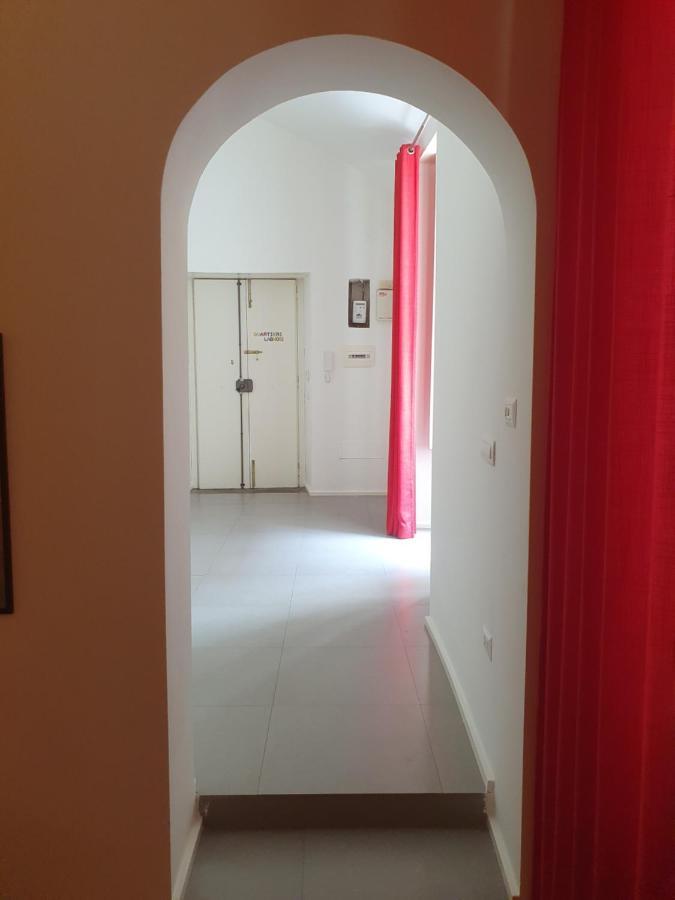 Vico Rooms Наполи Екстериор снимка