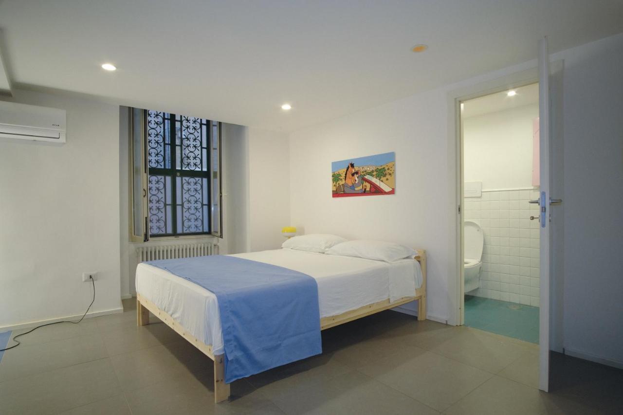 Vico Rooms Наполи Екстериор снимка