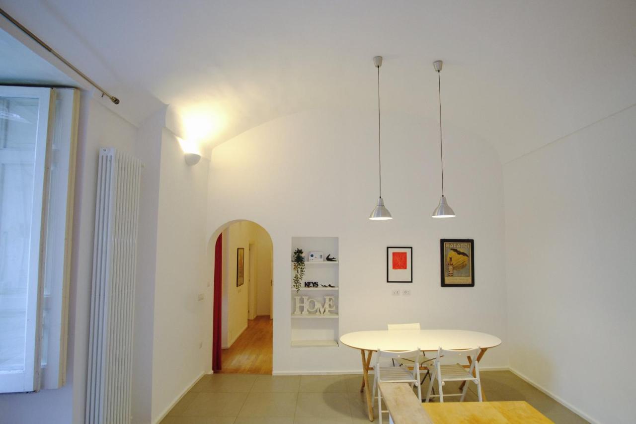Vico Rooms Наполи Екстериор снимка