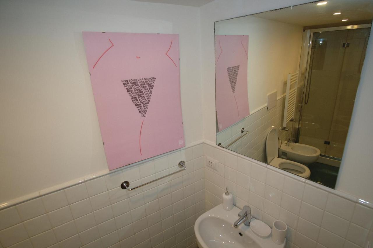 Vico Rooms Наполи Екстериор снимка