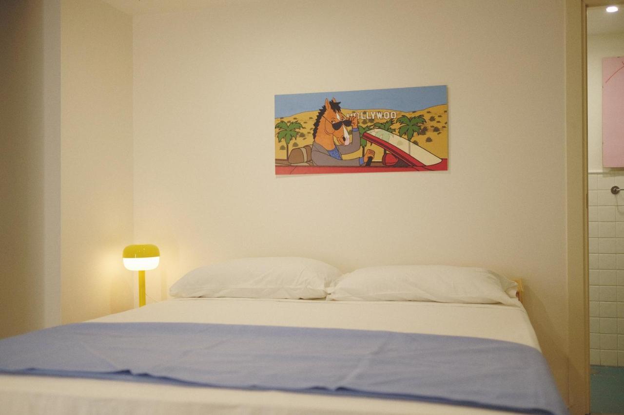 Vico Rooms Наполи Екстериор снимка