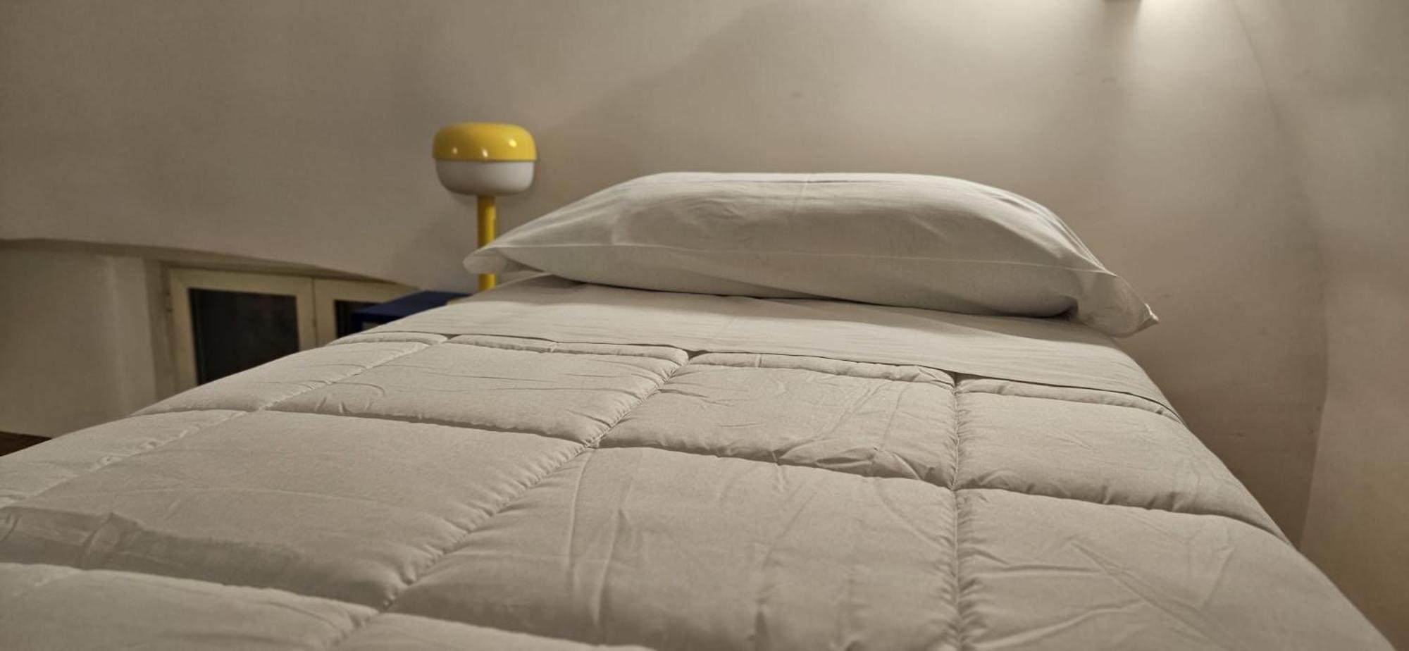 Vico Rooms Наполи Екстериор снимка