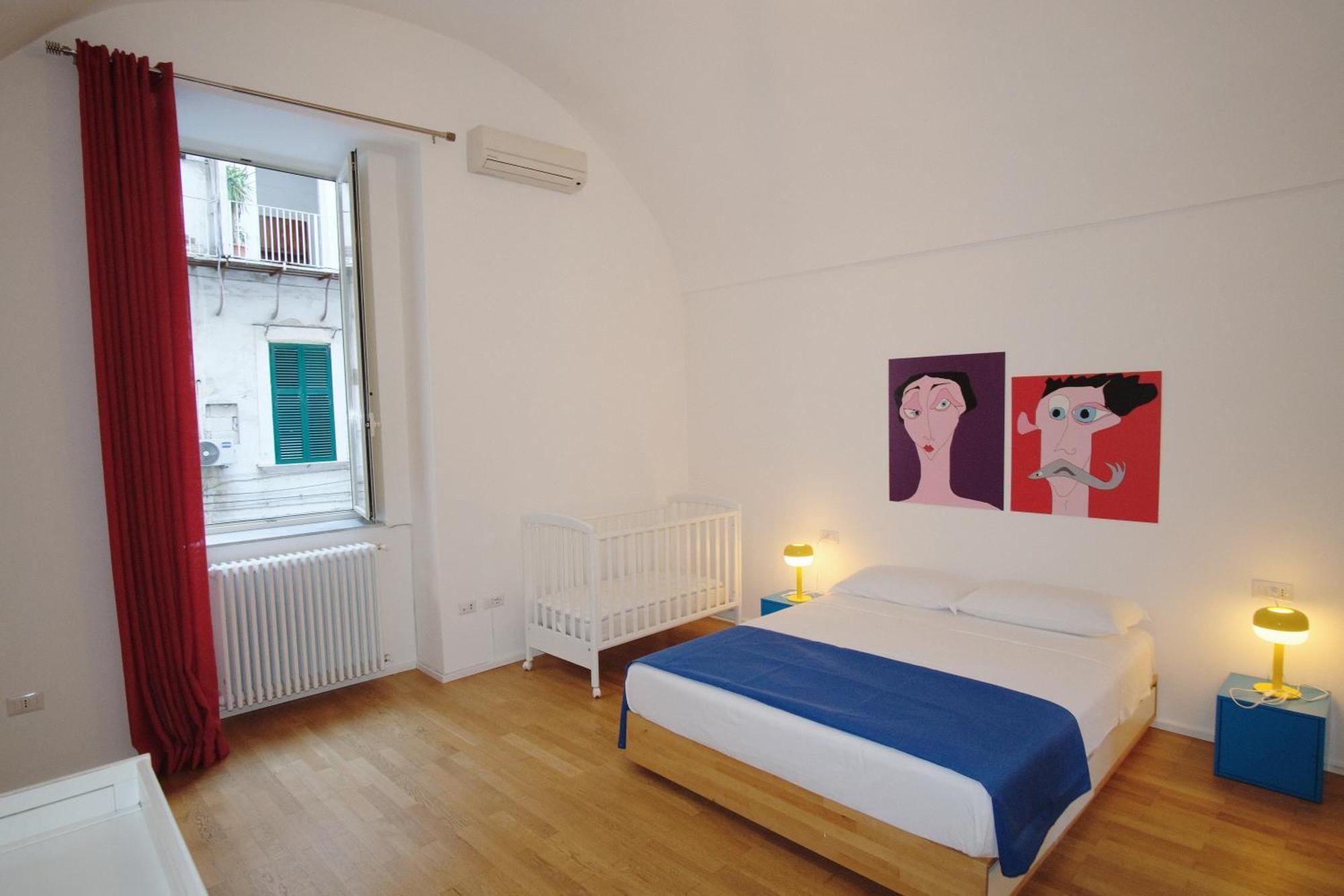 Vico Rooms Наполи Екстериор снимка
